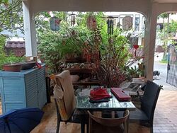 Richards Avenue (D19), Terrace #568013351